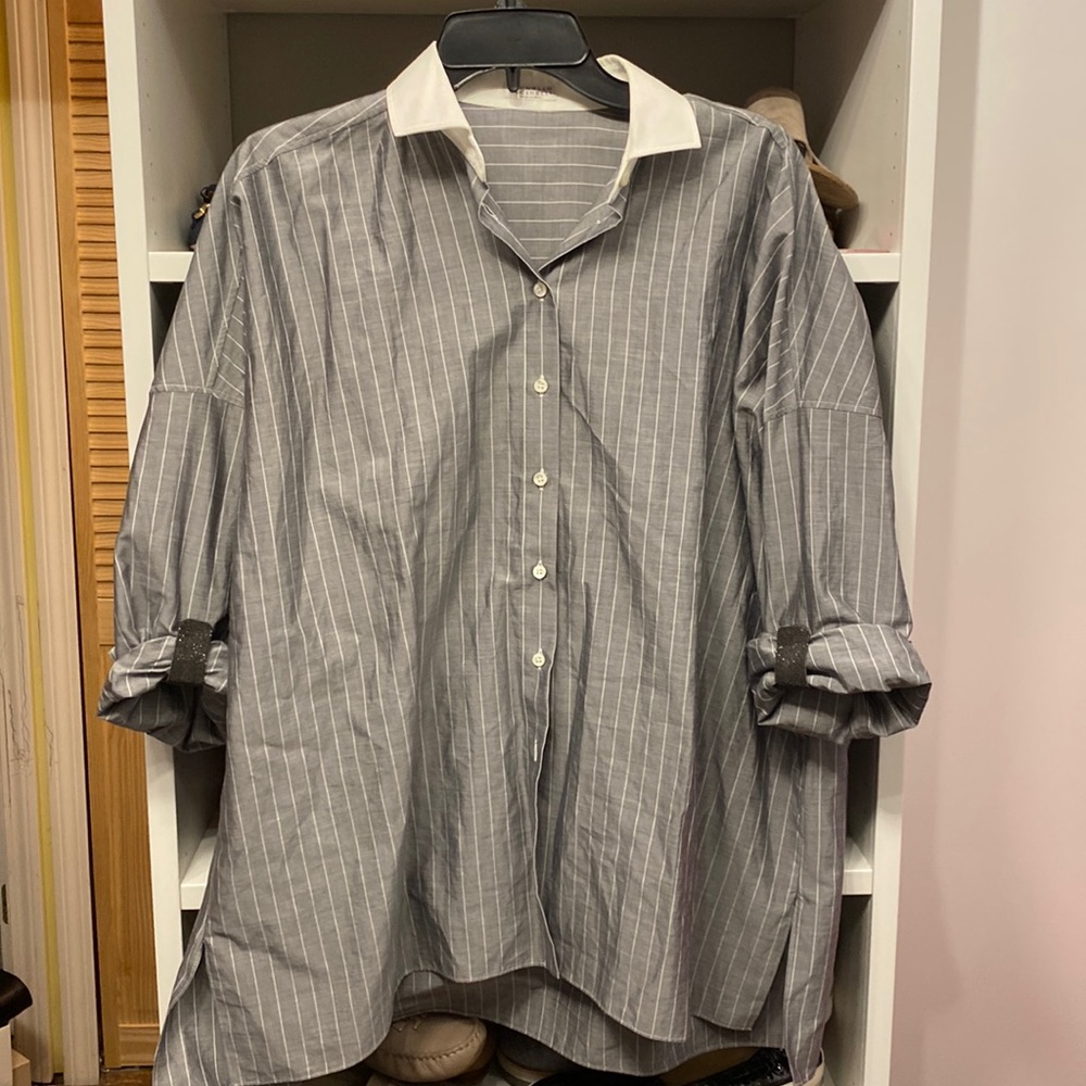 Brunello cucinelli blouse with monilli sleeves flaps